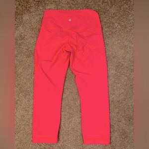 Lululemon yoga pants